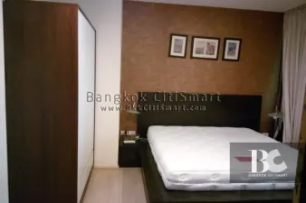 โนเบิล รีมิกซ์ (Noble Remix) คอนโดติดรถไฟฟ้า BTS ทองหล่อ พร้อมทางเชื่อ Sky Walk เชื่อต่อตรงเข้าคอนโดได้ทันที