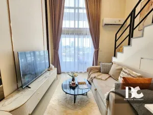 L LOFT
RATCHADA 19