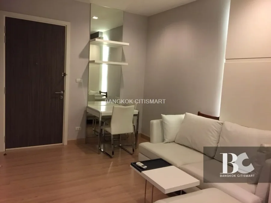 URBANO ABSOLUTE
SATHORN-TAKSIN