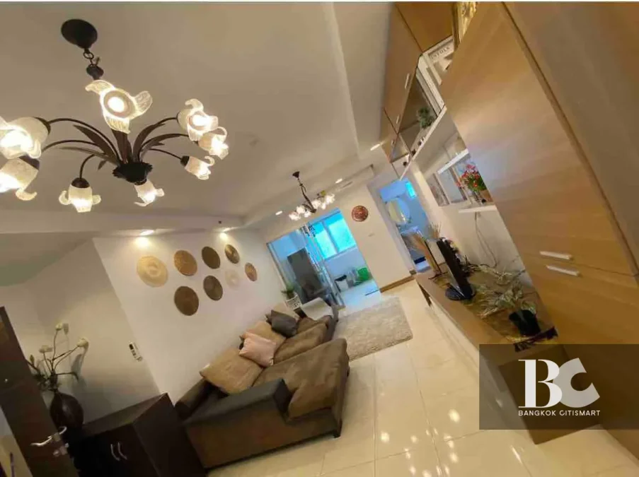 Supalai Park
Ekkamai ThongLor