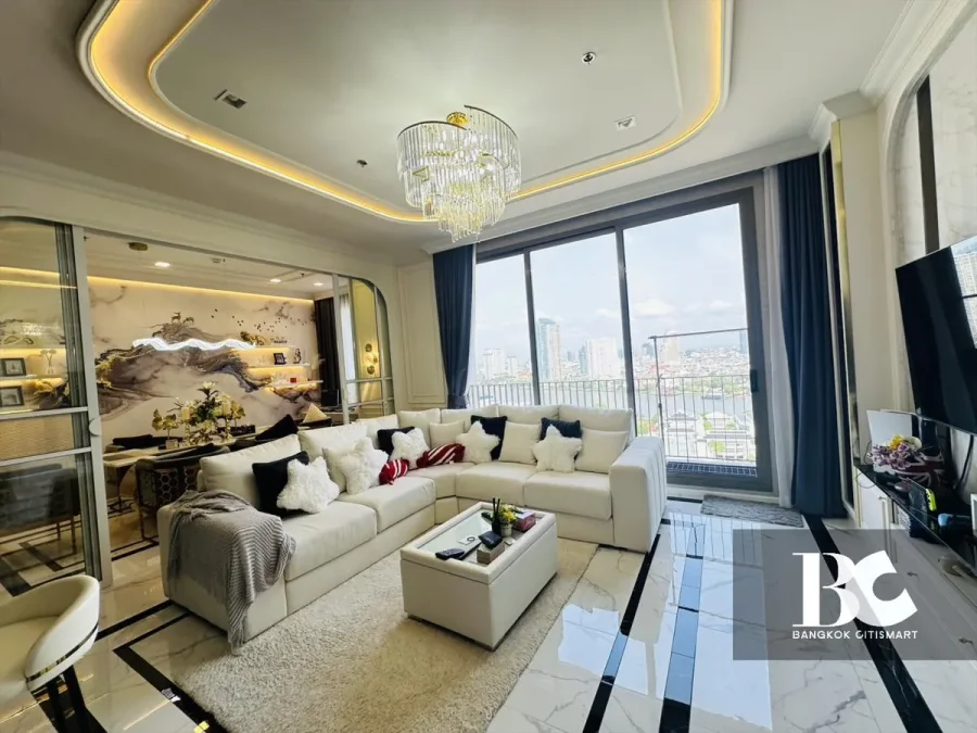 RHYTHM
Charoenkrung Pavillion