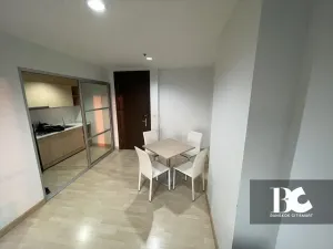 รึทึ่ม รัชดา คอนโดมิเนียมสุดหรูบนถนนรัชดา ยกมุมมองระดับ World Class ห่างจากรถไฟฟ้าใต้ดิน สถานีรัชดา เพียง 1 เมตร