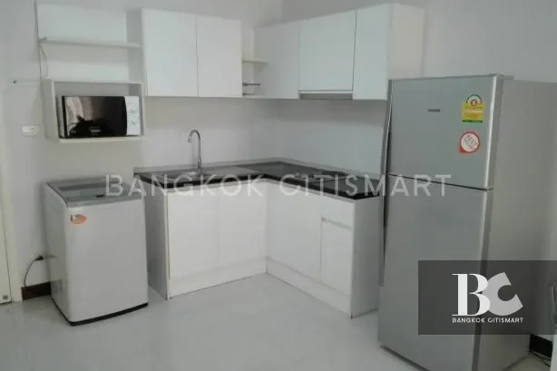 Bangna Residence
BTS Sukhumvit-Bangna