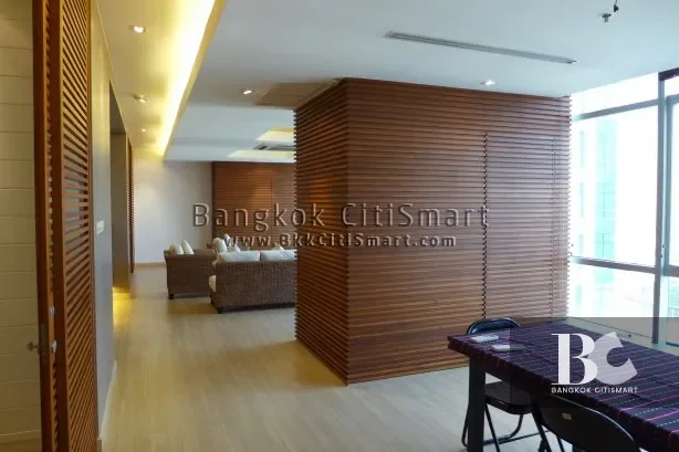 บ้านสาทรเจ้าพระยา คอนโดริมน้ำ 3 นาทีจาก BTS ตากสิน หรือ กรุงธนบุรี ทุกยูนิตในโครงการมองเห็นวิวแม่น้ำ ทั้ง 2 ฝั่งน้ำ