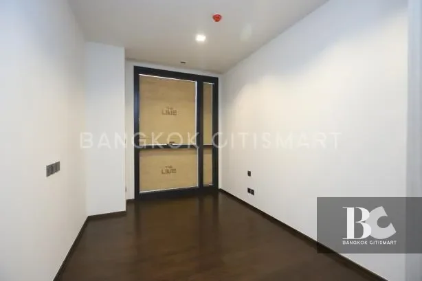 THE LINE
Ratchathewi