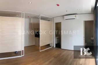 PARK ORIGIN
Phrom Phong