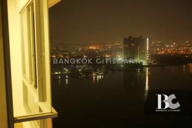 Lumpini Park Riverside
Rama 3