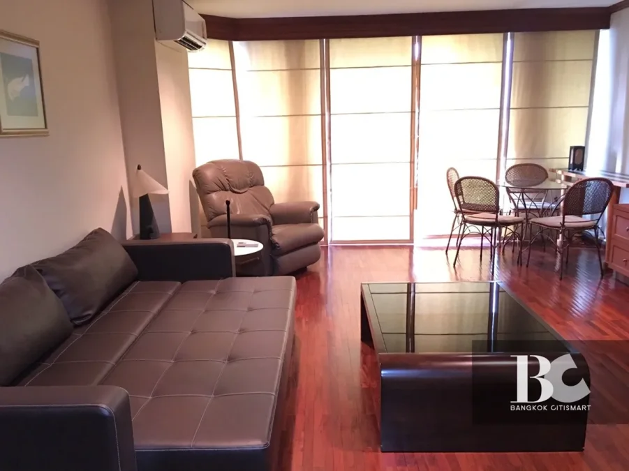 Lake Avenue Condominium