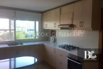 Regent on the Park 3