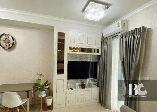 Chapter One Eco
Ratchada-Huai Khwang