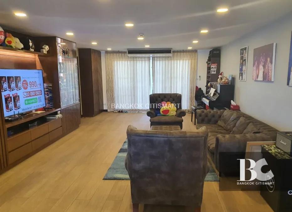 Regent on the Park 1