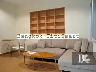 ไลฟ์ แอท สุขุมวิท (Life@Sukhumvit) คอนโดติดถนนสุขุมวิท ตกแต่งครบ สะดวกใกล้รถไฟฟ้า BTS พระโขนงเพียง 300 เมตร