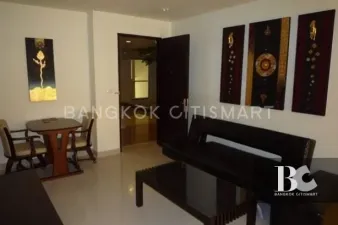 ดิ แอดเดรส สุขุมวิท 42 คอนโดบูติค สุดหรู ใจกลางกรุงเทพ เพียงแค่ 250 เมตร หรือเพียง 5 นาที ถึง BTS เอกมัย