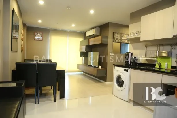 RHYTHM
Sathorn Narathiwas