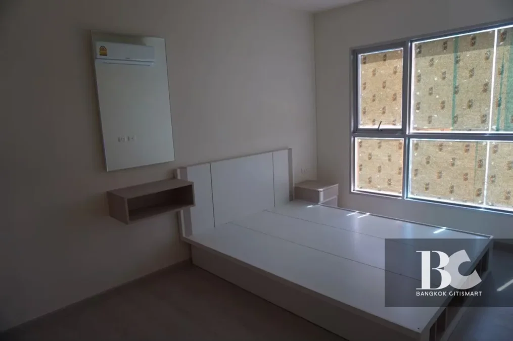 aspire
Sathorn-Taksin (Timber Zone)