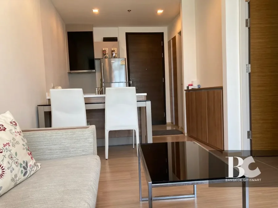 รึทึ่ม สุขุมวิท 50    คอนโดริมถนนสุขุมวิท 50 ใกล้ห้าง TESO LOTUS, ทางด่วน สุขุมวิท 50  และ BTS อ่อนนุชเพียง 15 เมตร