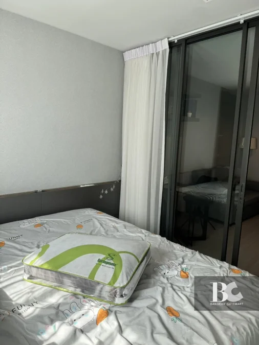 ICONIC LANDMARK ใจกลางห้าแยกลาดพร้าว คุ้ม ครบครัน ตอบรับทุกไลฟ์สไตล์ รองรับการพักผ่อนอย่างเป็นส่วนตัว ไปกับ Highlight Facility คือ Iconic Lobby, Rooftop Facilities และ Panoramic Health Club แบบ 24 ชั่วโมง Sky Work Space พร้อมเปิดรับวิวเมืองแบบ 360 องศา หร