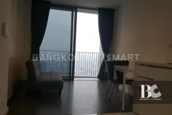 นารา ไนน์