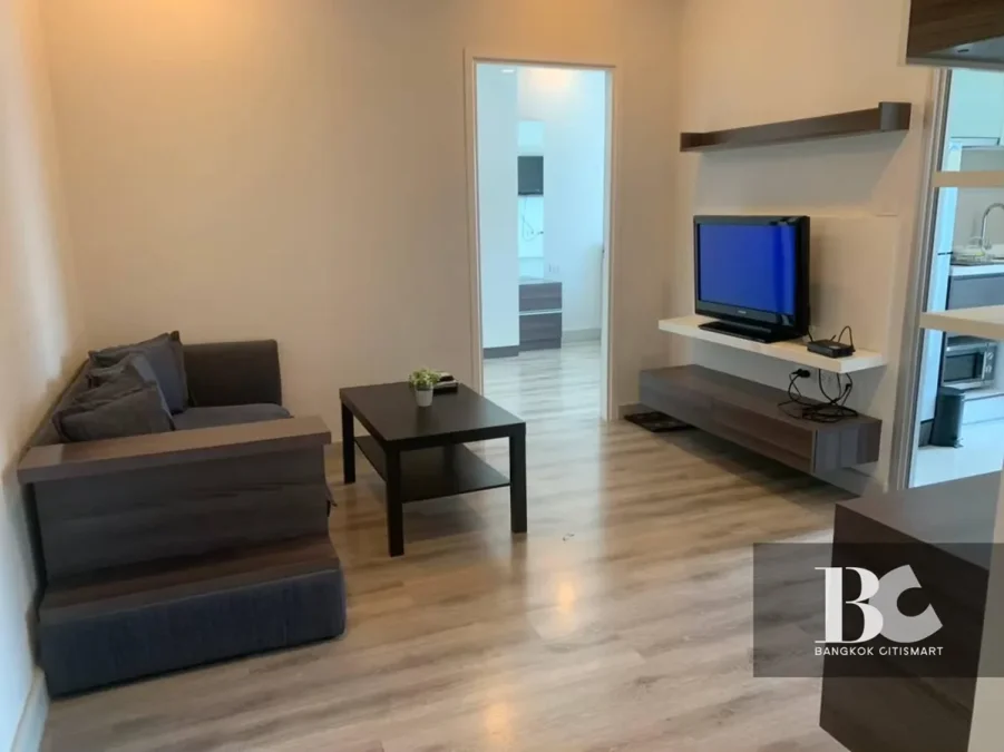 เซ็นทริค สาทร-เซ็นต์หลุยส์