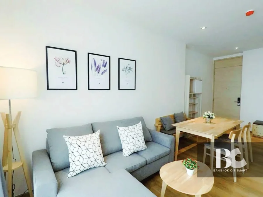 PARK ORIGIN
Phrom Phong