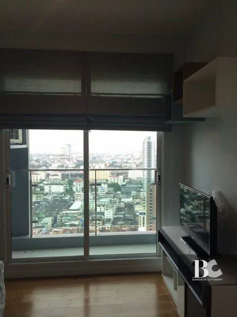 Condolette Ize
Ratchathewi