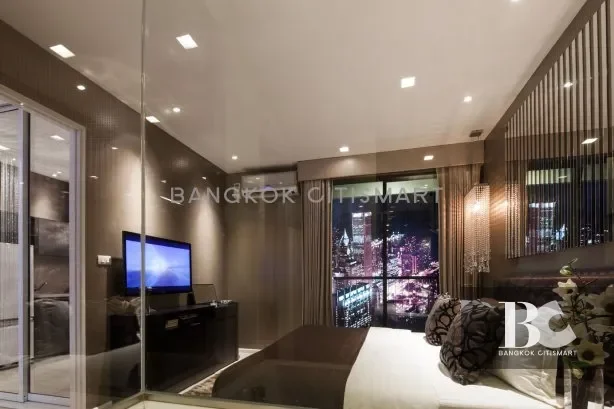 RHYTHM Sukhumvit 44/1