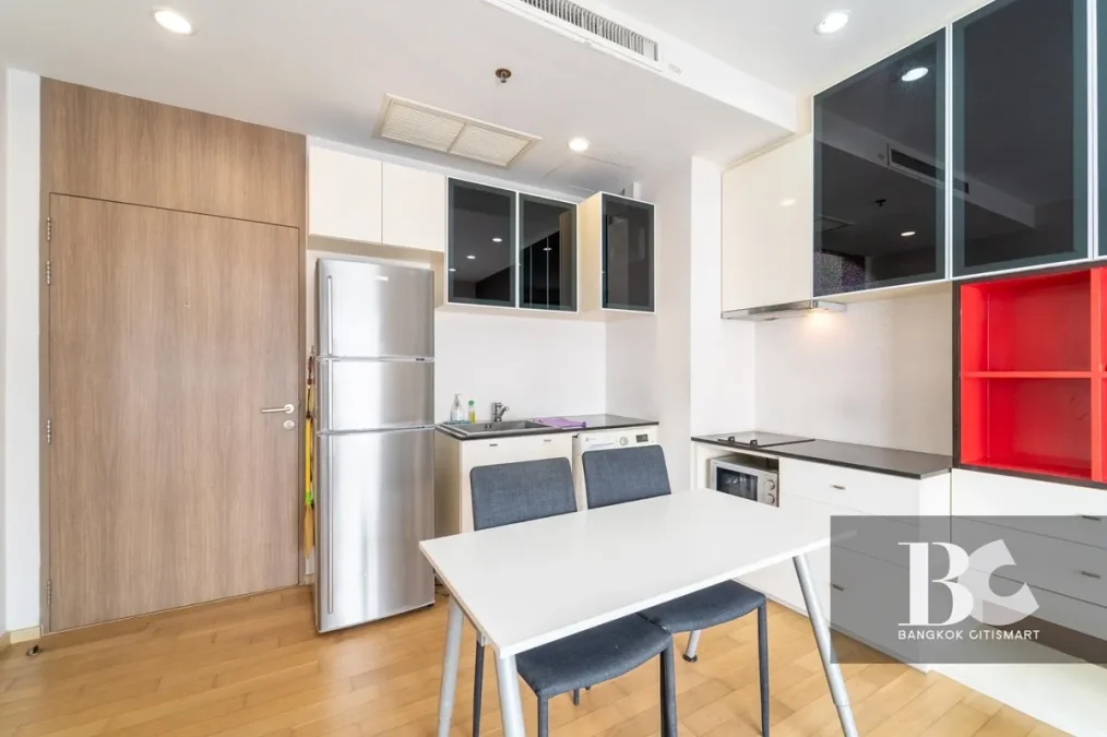 โนเบิล รีวีล คอนโดในซอยเอกมัย ห่างจาก BTS เอกมัย  200 เมตร ท่ามกลางแหล่งช้อปปิ้งและเอนเตอร์เทนเมนท์มากมาย