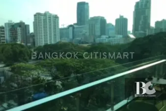 The Room
Sukhumvit 21