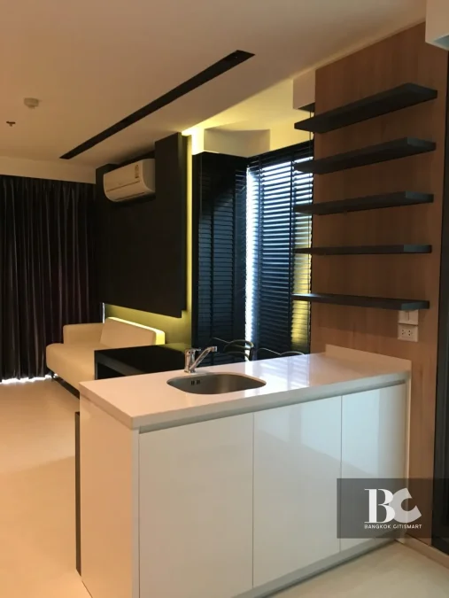 ศุภาลัย ไลท์ สาทร เจริญราษฏร์