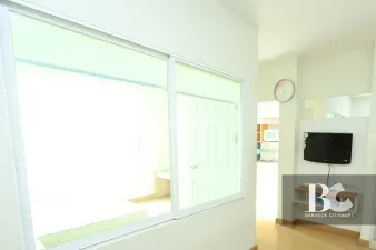 ไลฟ์ แอท รัชดา ห้วยขวาง (Life@Ratchada-Huai Khwang) คอนโดรัชดาห้วยขวาง ใกล้รถไฟฟ้าใต้ดิน MRT ห้วยขวางเพียงไม่กี่ก้าว