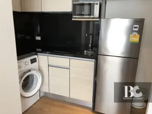 PARK ORIGIN
Phrom Phong