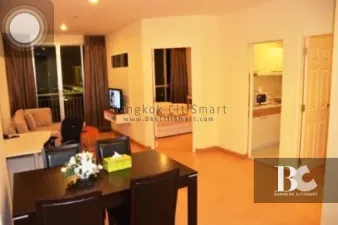 ไลฟ์ แอท สุขุมวิท (Life@Sukhumvit) คอนโดติดถนนสุขุมวิท ตกแต่งครบ สะดวกใกล้รถไฟฟ้า BTS พระโขนงเพียง 300 เมตร