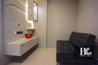 The Signature by Urbano