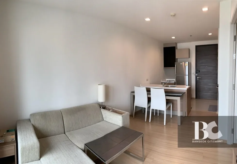 รึทึ่ม สุขุมวิท 50    คอนโดริมถนนสุขุมวิท 50 ใกล้ห้าง TESO LOTUS, ทางด่วน สุขุมวิท 50  และ BTS อ่อนนุชเพียง 15 เมตร