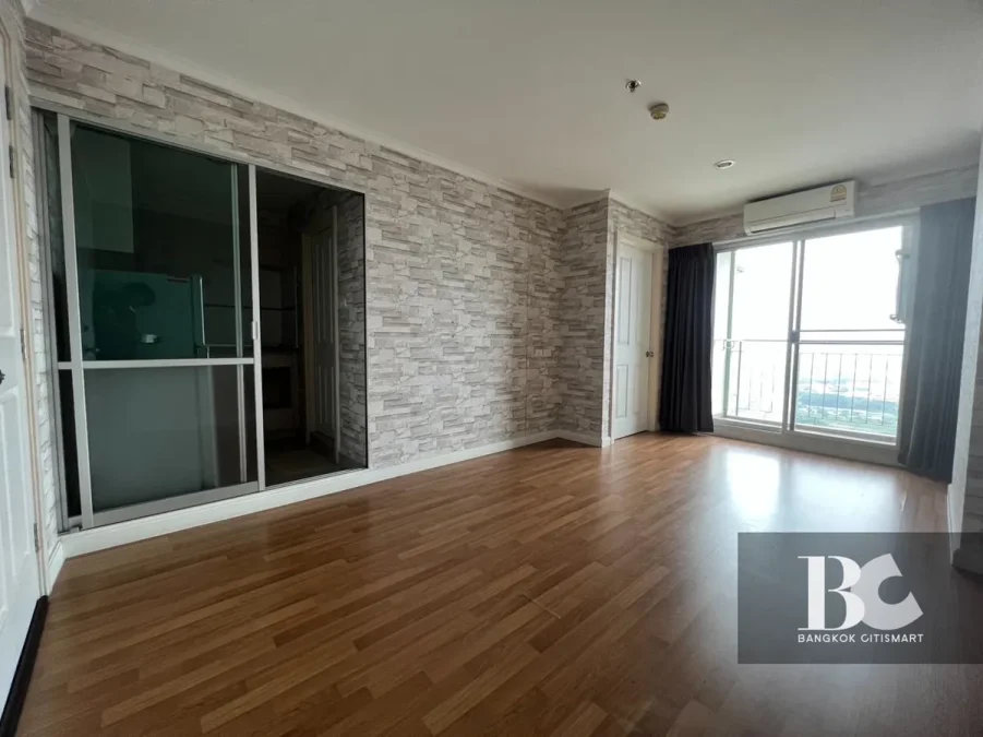 Lumpini Park Riverside
Rama 3