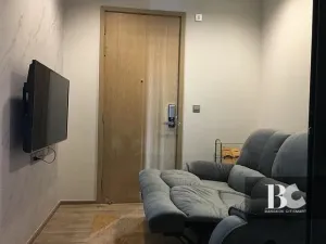 THE LINE
Jatujak Mochit