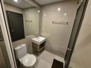 ขายพร้อมผู้เช่าคอนโดมิเนียม เอลลิโอ เดล เนสท์  31.72 sq.m, 1 ห้องนอน