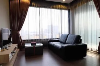 ขายพร้อมผู้เช่าคอนโดมิเนียม เอ็ม ลาดพร้าว  58 sq.m, 2 ห้องนอน