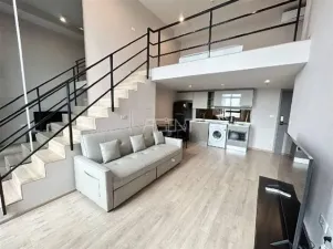 ขายพร้อมผู้เช่าคอนโดมิเนียม ไอดีโอ พระราม 9 - อโศก  33 sq.m, 1 ห้องนอน Hybrid/Loft