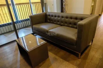 ขายพร้อมผู้เช่าคอนโดมิเนียม ไอดีโอ คิว สยาม - ราชเทวี  66.51 sq.m, 2 ห้องนอน