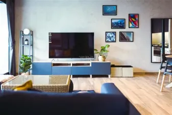 ขายพร้อมผู้เช่าคอนโดมิเนียม เดอะ ลอฟท์ อโศก  85.4 sq.m, 2 ห้องนอน