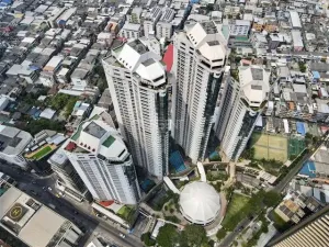 ขายพร้อมผู้เช่าคอนโดมิเนียม เพรสซิเด้นท์ พาร์ค สุขุมวิท 24  223 sq.m, 3 ห้องนอน