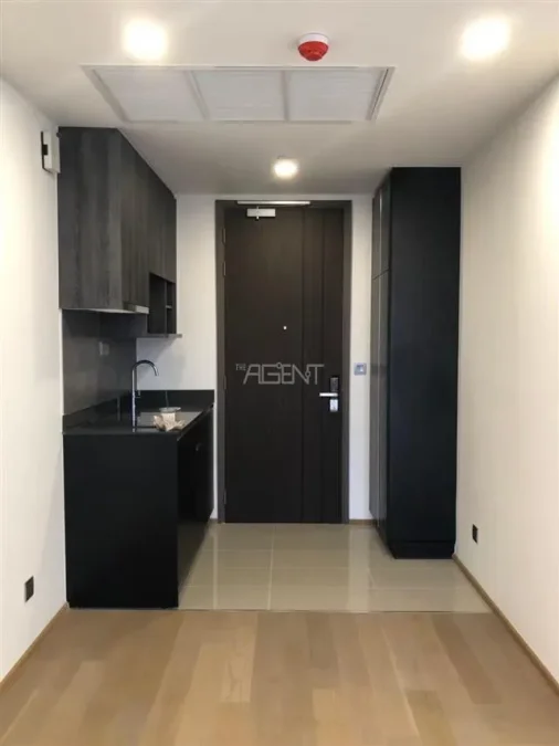 ขายพร้อมผู้เช่าคอนโดมิเนียม แอชตัน จุฬา-สีลม  34.38 sq.m, 1 ห้องนอน