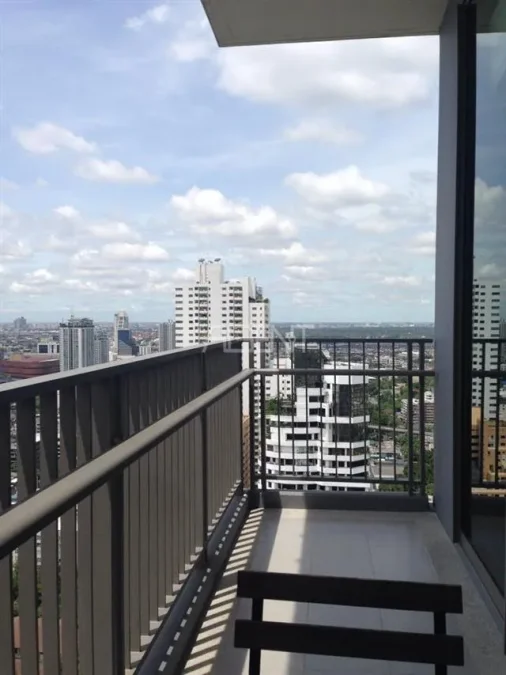 ขายคอนโดมิเนียม ควอทโทร ทองหล่อ  116.15 sq.m, 3 ห้องนอน