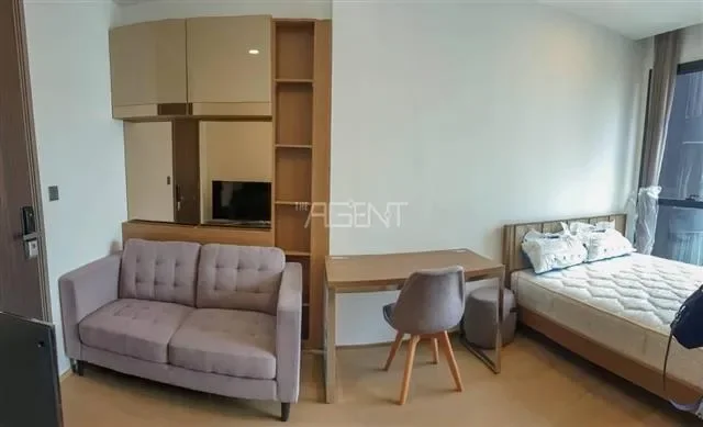 ขายพร้อมผู้เช่าคอนโดมิเนียม แอชตัน จุฬา-สีลม  24.5 sq.m,  ห้องนอน Studio