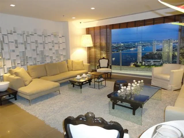 ขายพร้อมผู้เช่าคอนโดมิเนียม เดอะ ริเวอร์  110 sq.m, 2 ห้องนอน