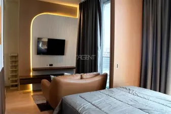 ขายพร้อมผู้เช่าคอนโดมิเนียม แอชตัน สีลม  31.98 sq.m, 1 ห้องนอน