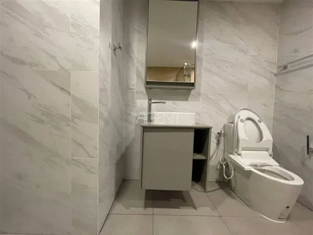 ขาย และให้เช่าคอนโดมิเนียม ทากะ เฮ้าส์ เอกมัย 12  37.25 sq.m, 1 ห้องนอน