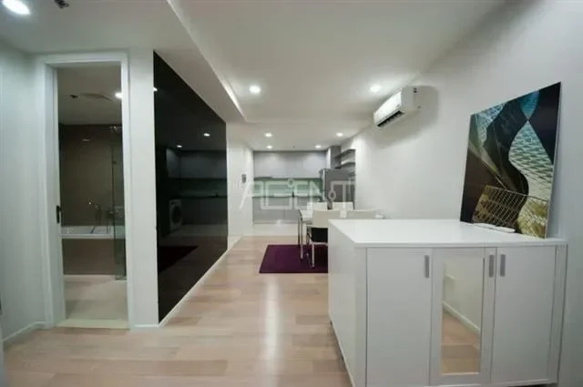 ขาย และให้เช่าคอนโดมิเนียม 15 สุขุมวิท เรสซิเด้นท์  57.47 sq.m, 1 ห้องนอน