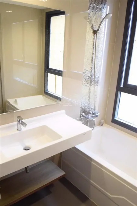 ขายพร้อมผู้เช่าคอนโดมิเนียม ไอดิโอ สุขุมวิท 93  59 sq.m, 2 ห้องนอน